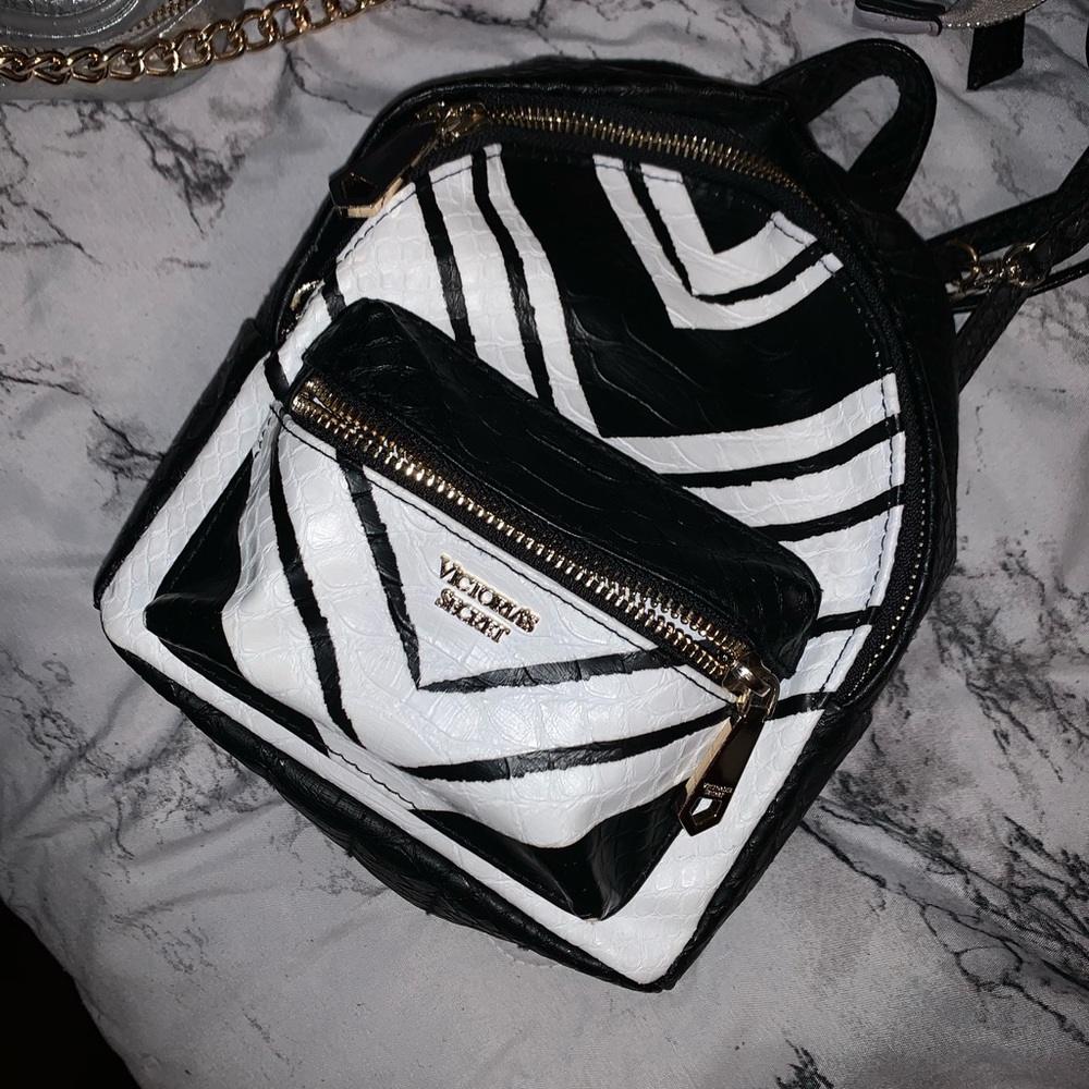 Victoria secret bag